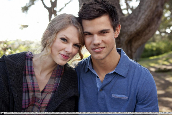 Taylor Lautner pic #250525
