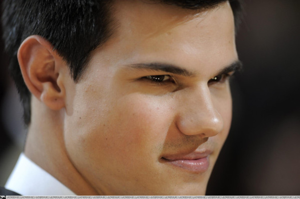 Taylor Lautner pic #249036
