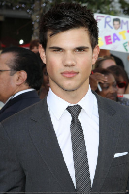 Taylor Lautner pic #267457