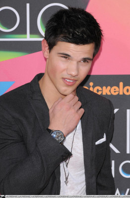 Taylor Lautner pic #253371