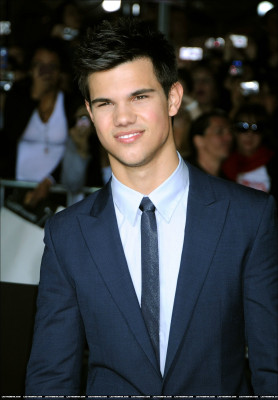 Taylor Lautner pic #257592
