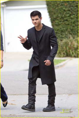 Taylor Lautner pic #253352