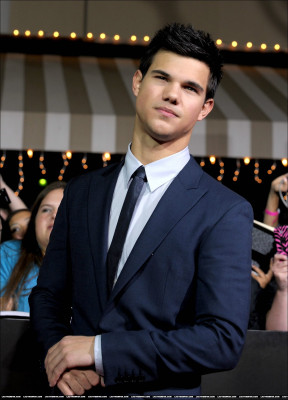 Taylor Lautner pic #257598