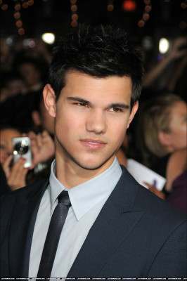 Taylor Lautner pic #257594