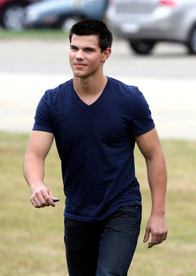 Taylor Lautner pic #270504
