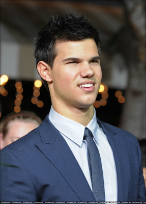 Taylor Lautner pic #257588