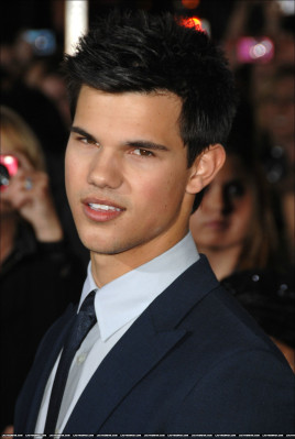 Taylor Lautner pic #257585