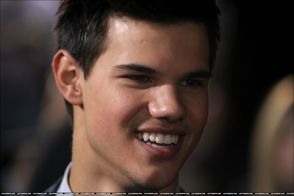 Taylor Lautner pic #257608