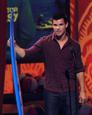 Taylor Lautner pic #276406