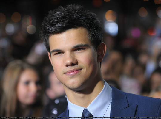 Taylor Lautner pic #257612