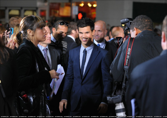 Taylor Lautner pic #257610