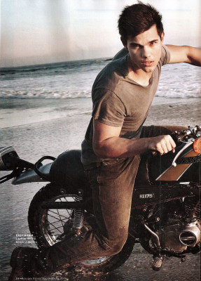 Taylor Lautner pic #209916