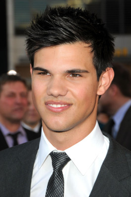 Taylor Lautner pic #270413