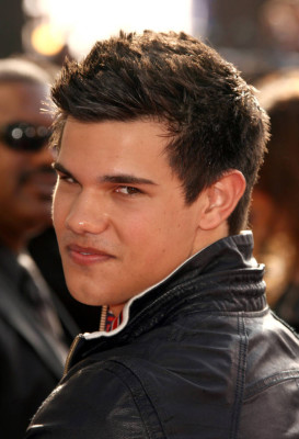 Taylor Lautner pic #224922