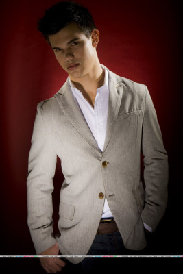 Taylor Lautner pic #269735