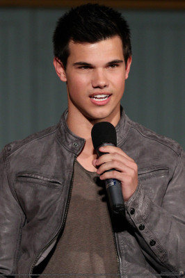 Taylor Lautner pic #264780