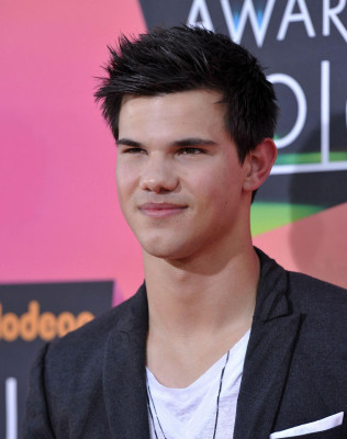Taylor Lautner pic #247758