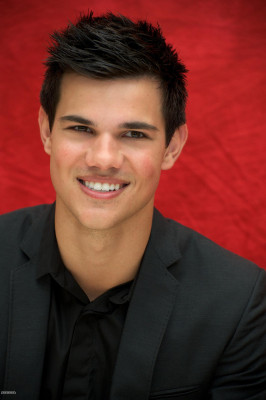 Taylor Lautner pic #266834