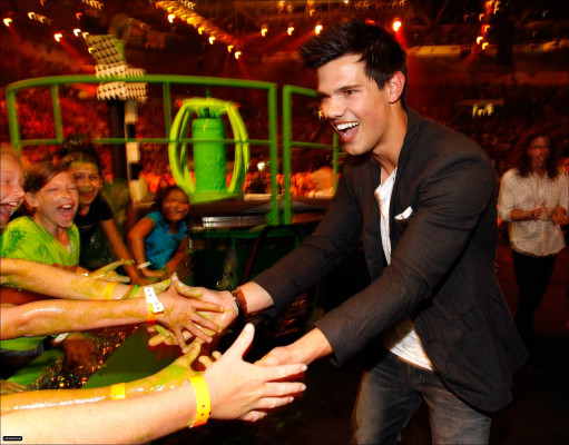 Taylor Lautner pic #257915