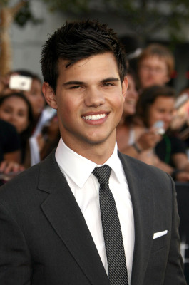 Taylor Lautner pic #267181