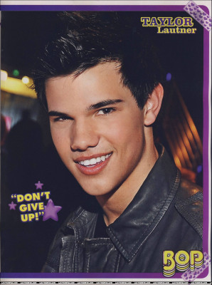 photo 12 in Lautner gallery [id258448] 2010-05-24 00:00:00