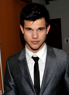 Taylor Lautner pic #225565