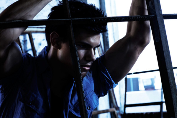 photo 17 in Taylor Lautner gallery [id316114] 2010-12-15 00:00:00