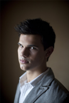Taylor Lautner pic #205951