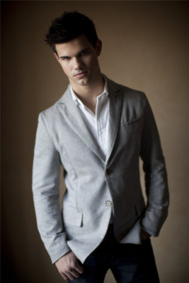 Taylor Lautner pic #205945