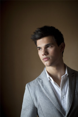 Taylor Lautner pic #205949