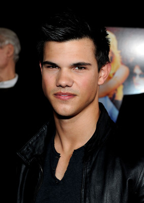 Taylor Lautner pic #243019
