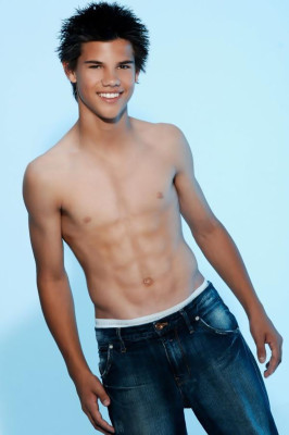 Taylor Lautner pic #205482