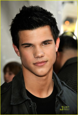 photo 9 in Taylor Lautner gallery [id288705] 2010-09-20 00:00:00