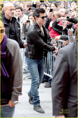 Taylor Lautner pic #249025