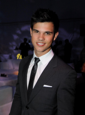 Taylor Lautner pic #281720