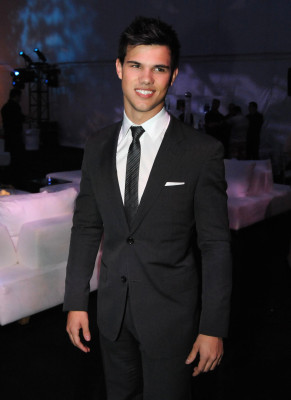 Taylor Lautner pic #281714