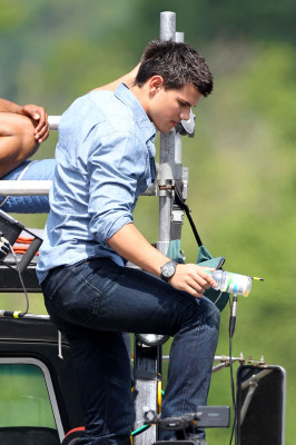 Taylor Lautner pic #270680