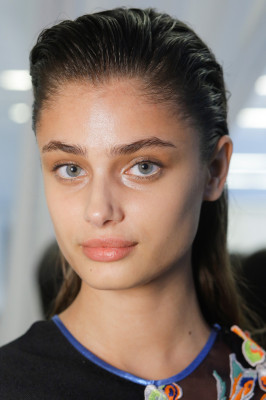 Taylor Hill pic #1101489