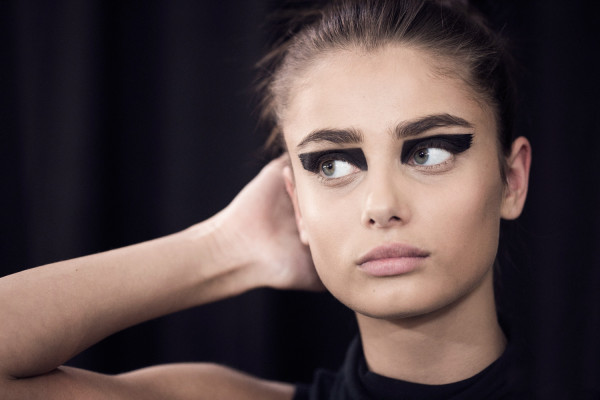 Taylor Hill pic #944365