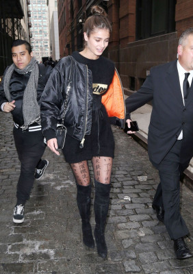 Taylor Hill pic #954308