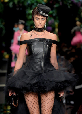 Taylor Hill pic #965017