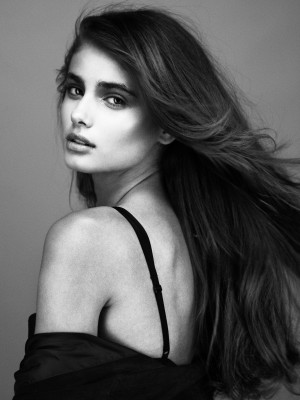 Taylor Hill pic #815275