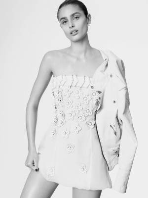 Taylor Hill pic #941124