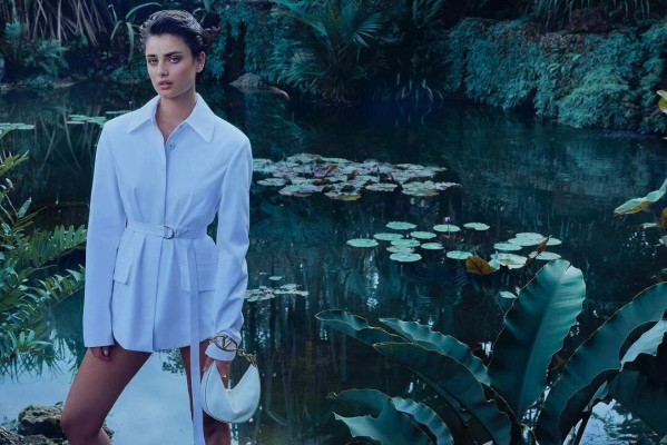 Taylor Hill pic #1353880