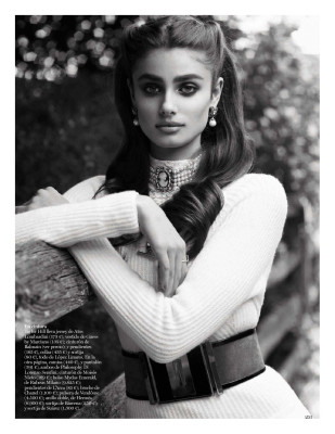 Taylor Hill pic #949701