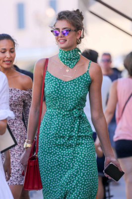 Taylor Hill pic #954505