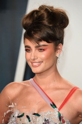 Taylor Hill pic #1203172