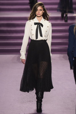 Taylor Hill pic #1102193