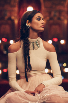 Taylor Hill pic #947008