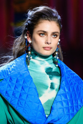 Taylor Hill pic #1113865